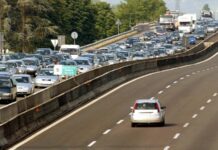 Controesodo: traffico intenso e bollino rosso controesodo traffico intenso bollino rosso