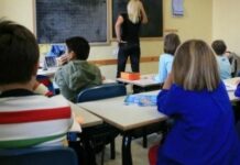 Palermo: maltrattamenti a bimbi, maestra arrestata Palermo maltrattamenti bimbi maestra arrestata