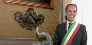 Il sindaco di Catania Trantino merita la candidatura al premio “amico del consumatore” Enrico Trantino esempio