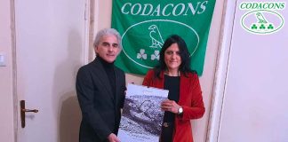 Catania: Tanasi incontra l’on. Marano della Commissione Antimafia e le regala una copia del calendario “Lampedusa – Pescatori di anime” Tanasi incontra Marano