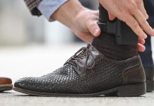 Codacons Donna denuncia: gravi malfunzionamenti dei braccialetti elettronici anti-stalking mettono a rischio le vittime braccialetti anti-stalking