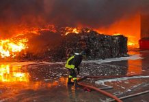 Codacons: depositati due esposti in Procura per fare chiarezza sugli incendi di Siracusa e Augusta Incendi a Siracusa
