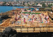 Catania: al Solarium di Ognina un cittadino filma insistentemente i presenti senza consenso violazione privacy