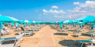 Divieto di introdurre cibo e bevande negli stabilimenti balneari: il Codacons mette in guardia i gestori e ricorda ai consumatori i loro diritti