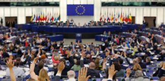 Viaggi, svolta UE sui diritti dei consumatori: stop abusi su voucher e rimborsi più rapidi diritti dei viaggiatori