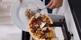 Ristoranti, Francesco Tanasi lancia la campagna Codacons contro lo spreco alimentare doggy bag