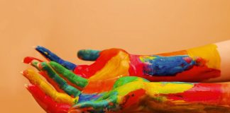 Giornata mondiale del colore, Codacons: scuole, parchi e spazi pubblici non siano luoghi di degrado giornata del colore