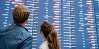 Voli cancellati e rincari carburante, Codacons: i viaggiatori non devono pagare il conto dei disservizi vacanze rincari